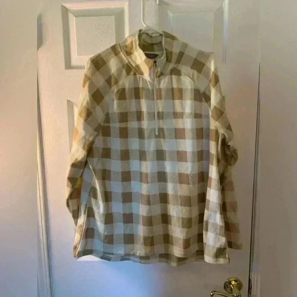 Woman’s Natural Refections Fleece Pullover - Picture 1 of 5